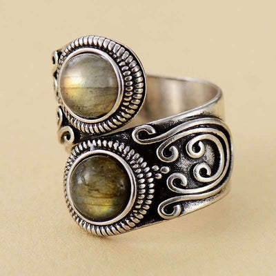 Anillo vintage ajustable del poder de la naturaleza con piedras naturales
