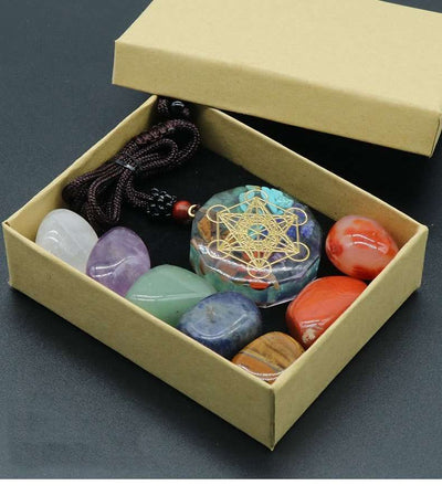 Coffret avec orgonite et 7 pierres pour positiver l'espace et les énergies