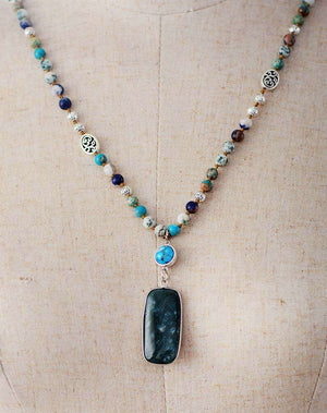 Collier pendentif "Bohème" en pierres naturelles