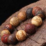 Bracelet bouddhiste avec symbole Pixiu et bois de santal