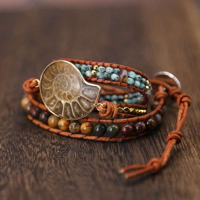 Bracelet en fossile d'Ammonite et pierres naturelles